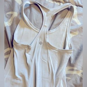 Lululemon tanktop
